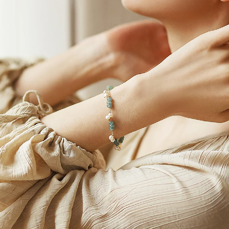 women gemstone bracelets -C139 - Ice Blue Jade Crystal and Freshwater Pearl Bracelet