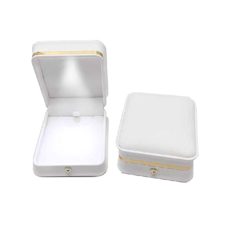 women wedding day necklaces -LED Necklace / Earring Box - White