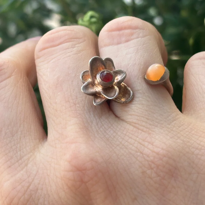 women double band rings -Bronze Flower Ring