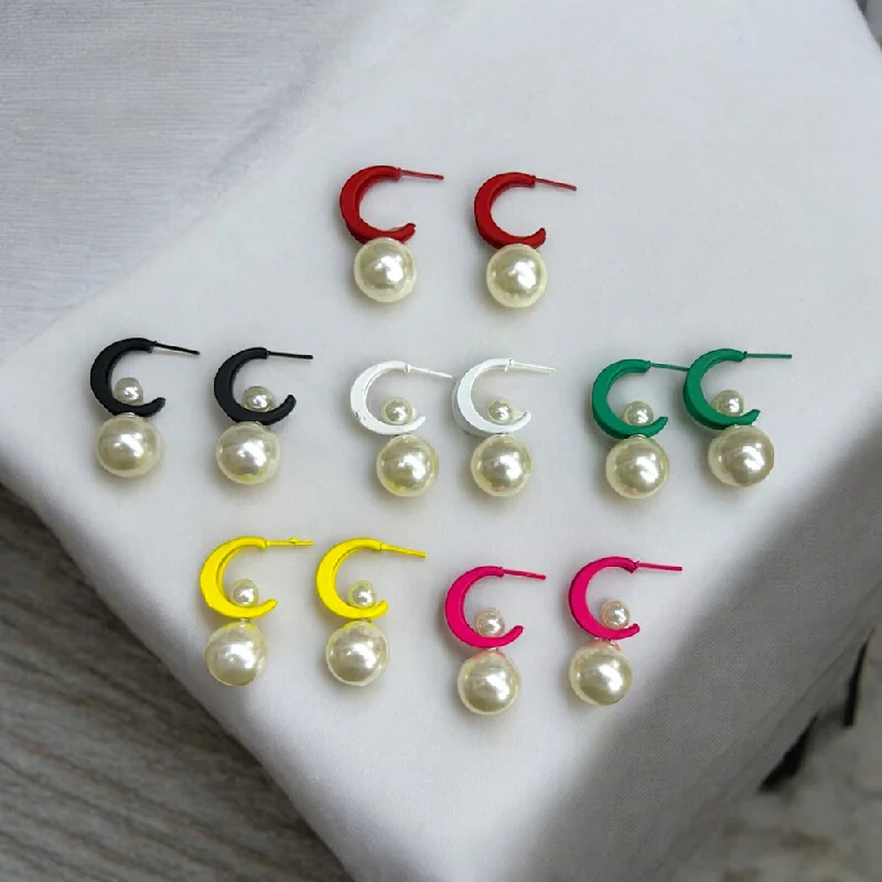 women pearl earrings -MD Art  Pearl Stud Earrings (Mix Color)